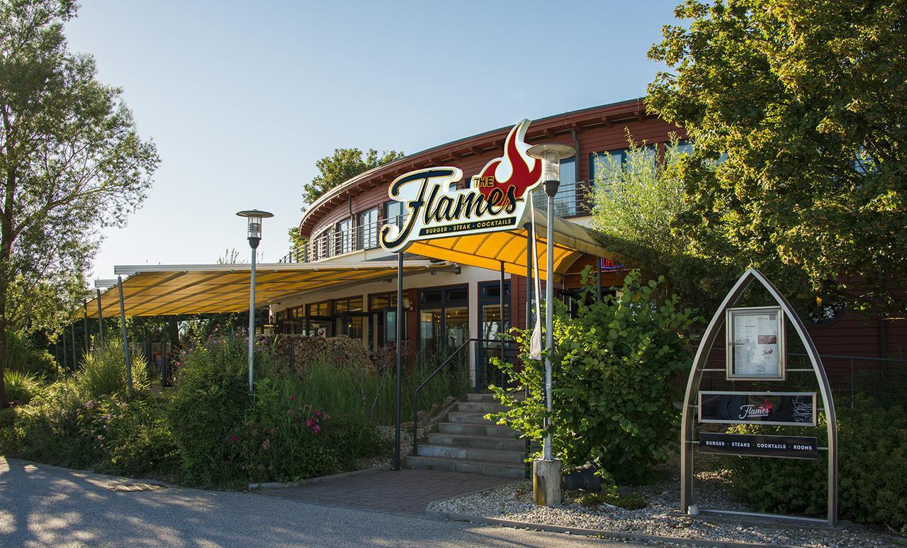 The Flames 호텔 Sankt Marienkirchen bei Schärding 외부 사진
